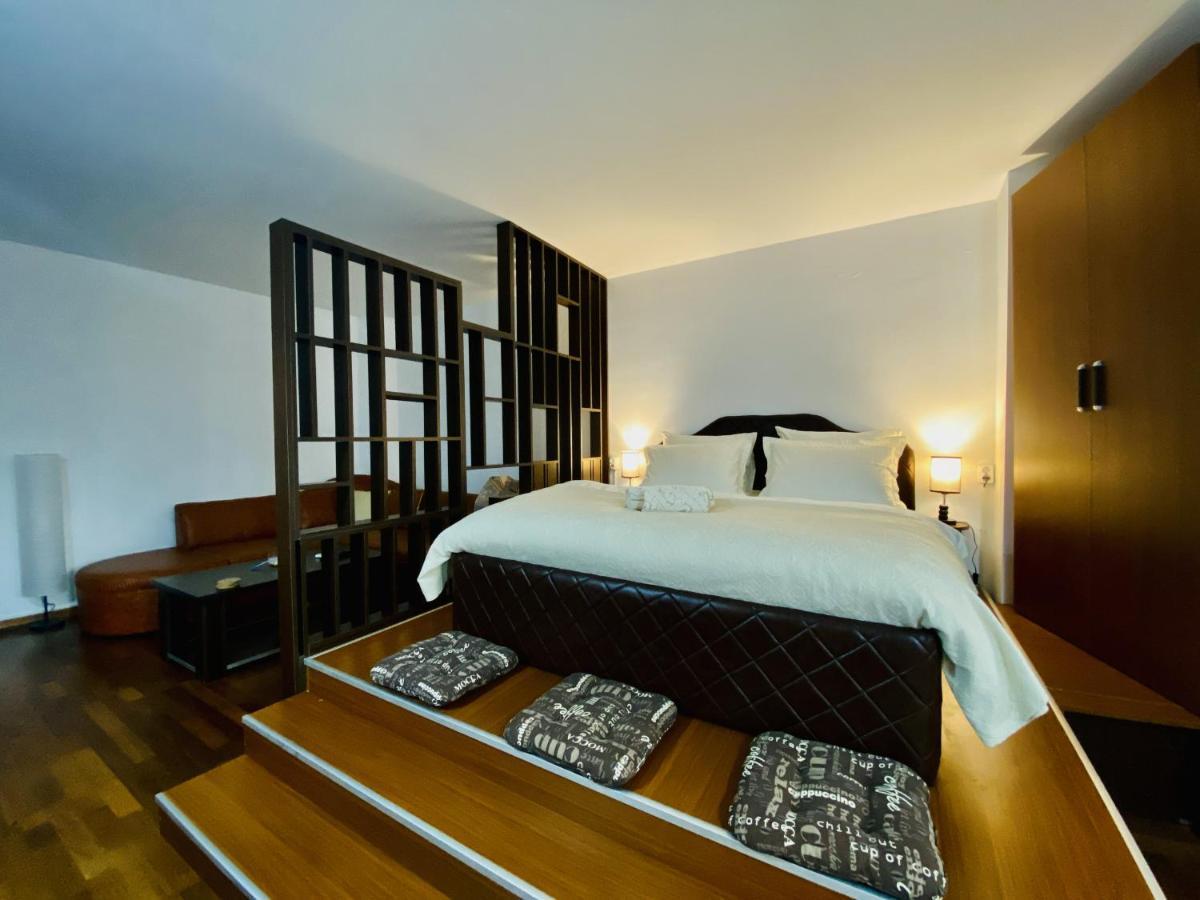 Central & Comfortable Studio Тирговіште Екстер'єр фото